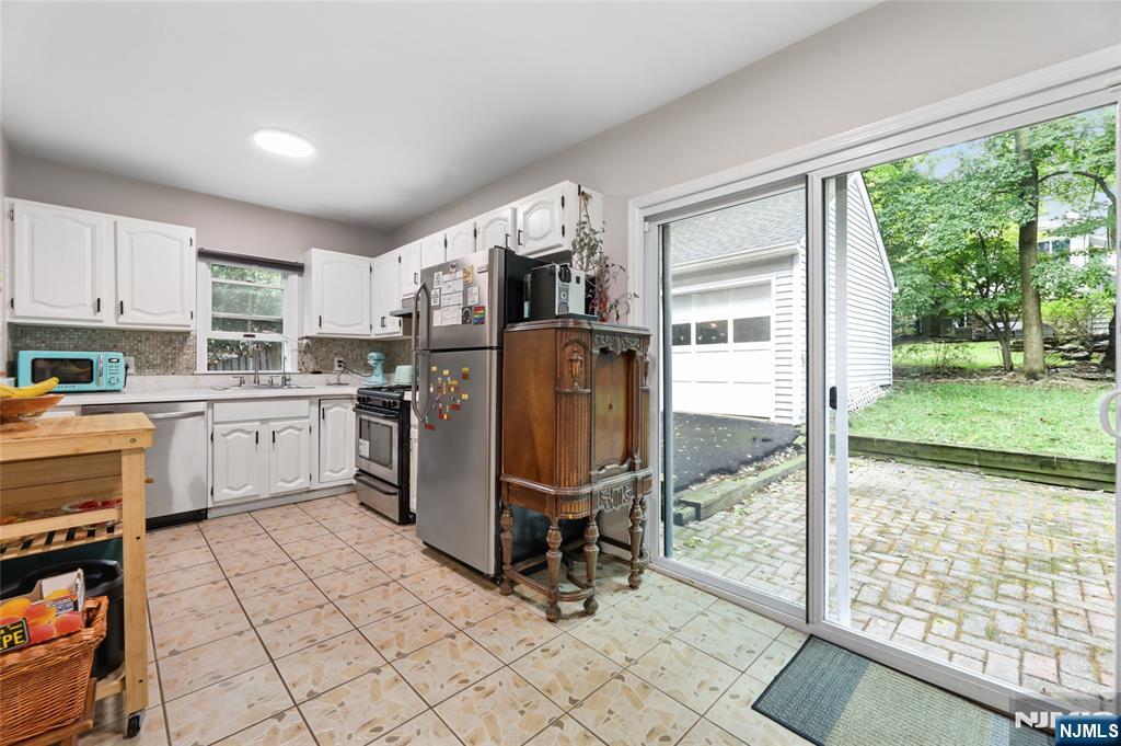 6 Valley Place Property Photo 22