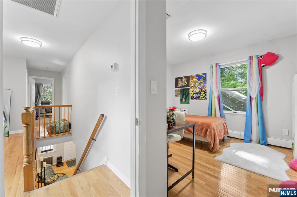 6 Valley Place Property Photo 29