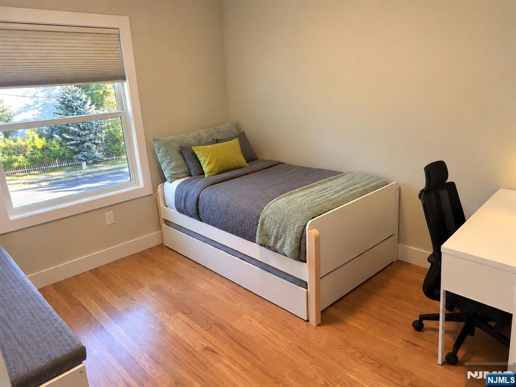 145 Tenafly Road Property Photo 15