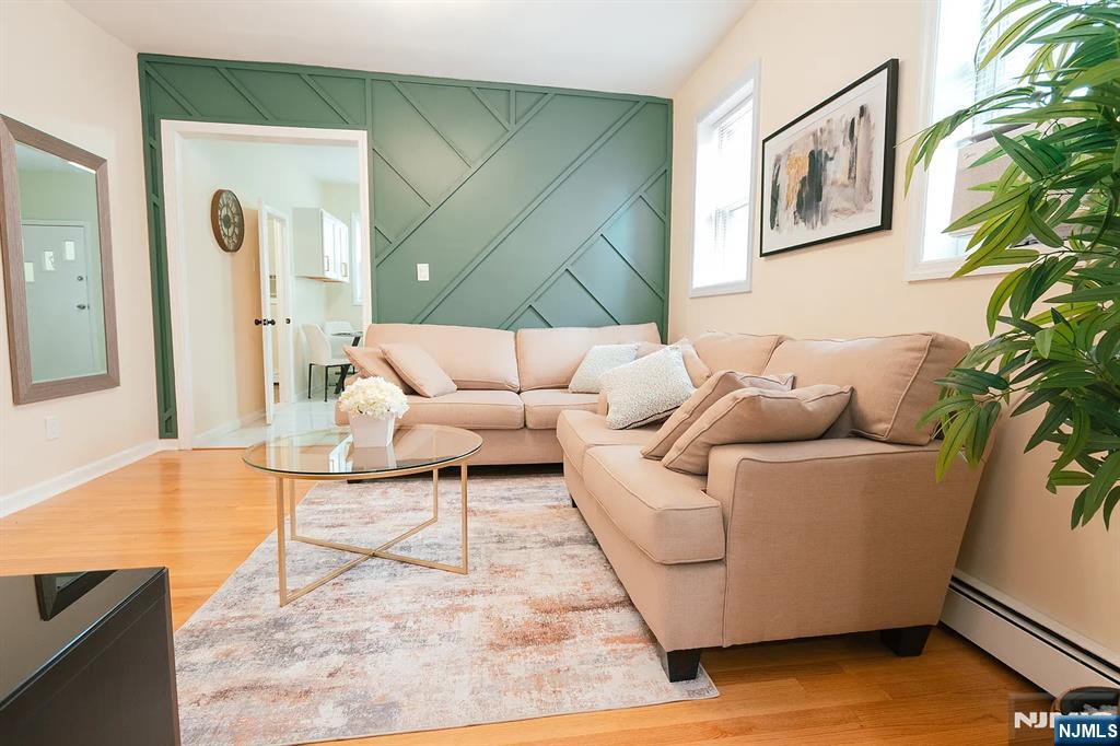 18 Van Rensselear Street Property Photo 3
