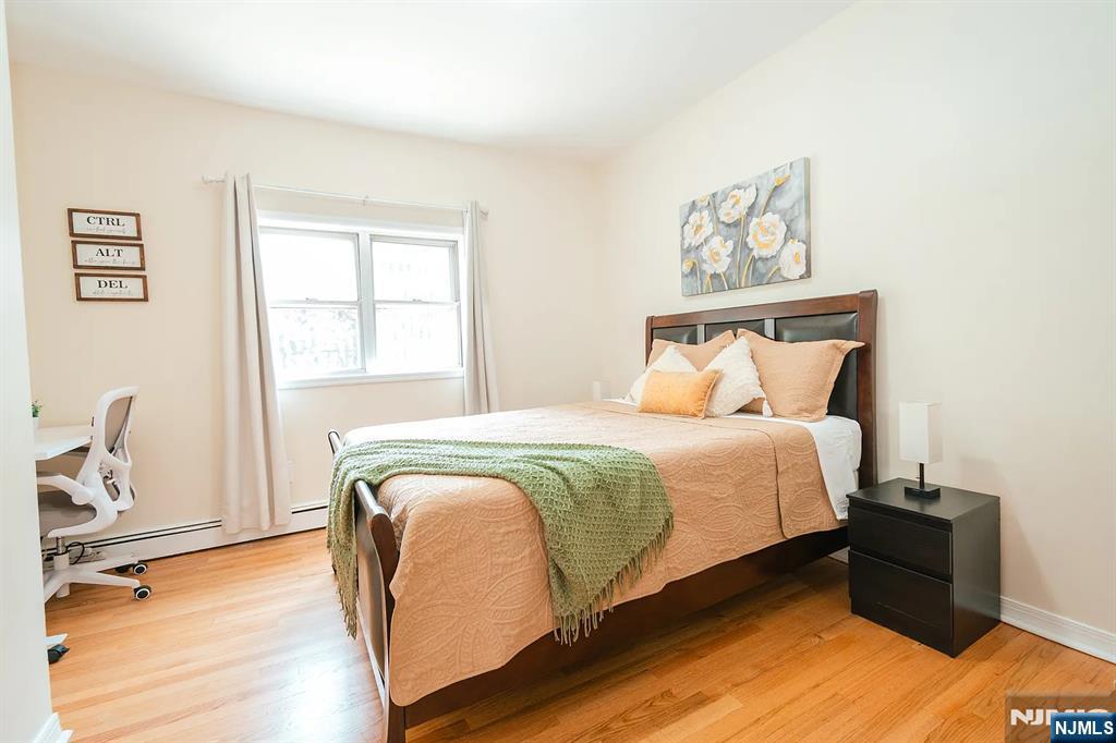 18 Van Rensselear Street Property Photo 14