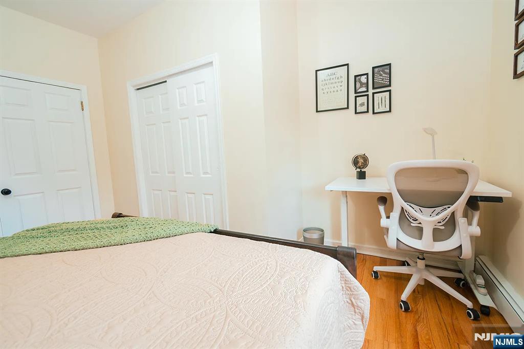 18 Van Rensselear Street Property Photo 17