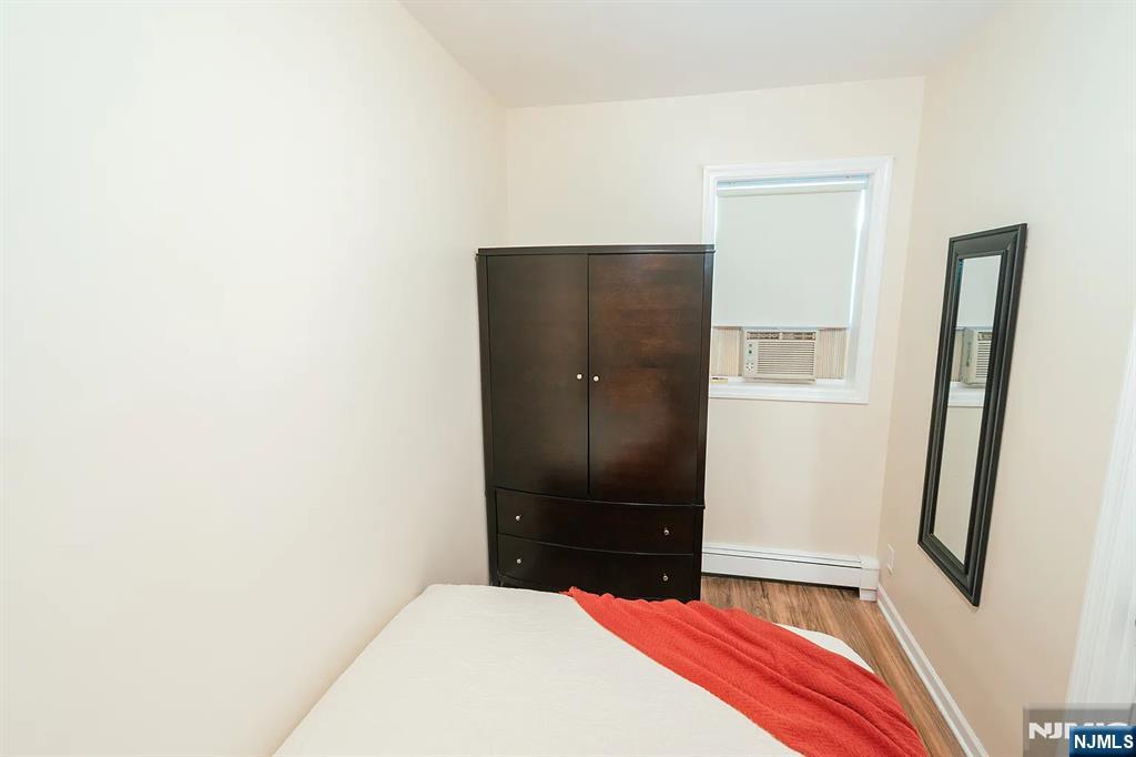 18 Van Rensselear Street Property Photo 30