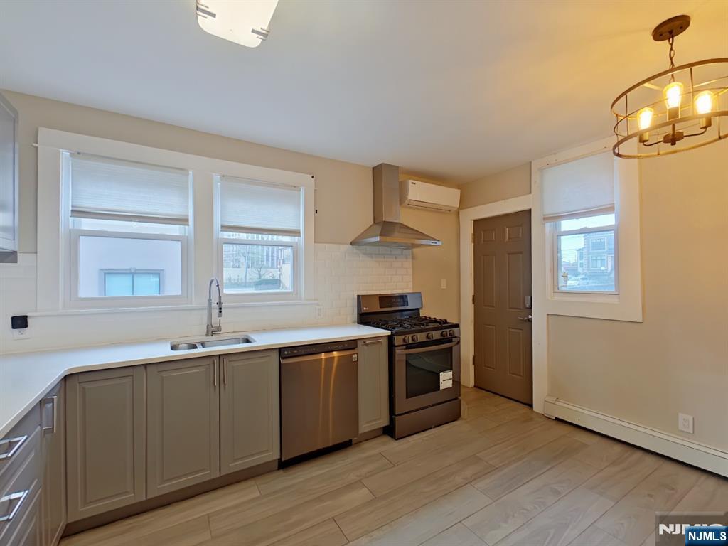 210 Warren Avenue Left A