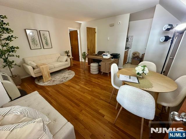 320 Elm Avenue C Property Photo 1