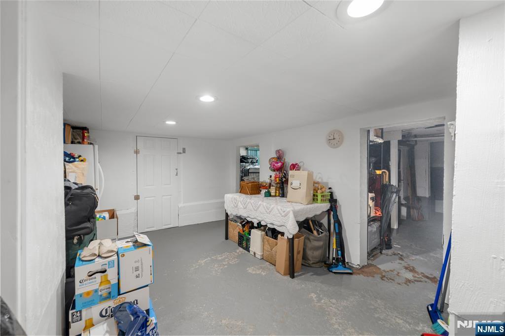 42 Arlington Boulevard Property Photo 24