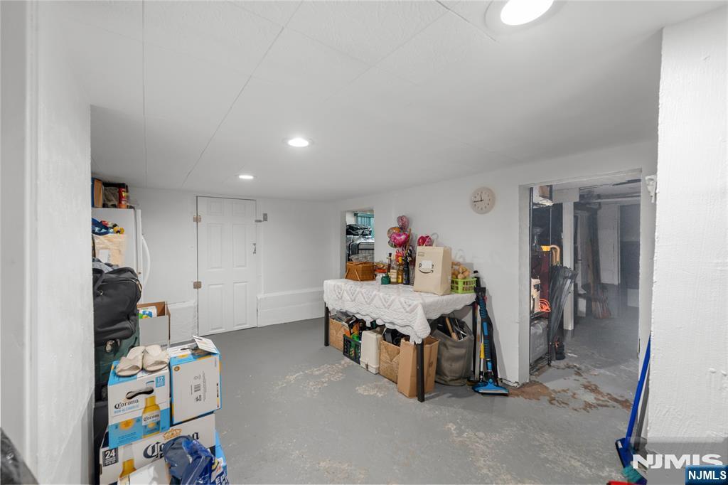 42 Arlington Boulevard Property Photo 24