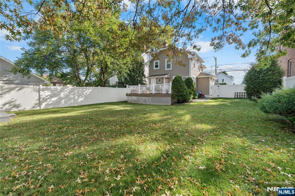 42 Arlington Boulevard Property Photo 33
