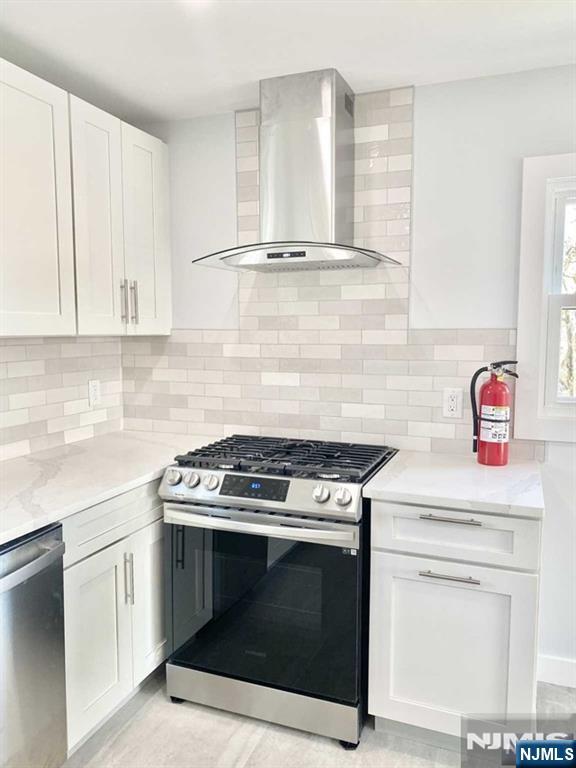 11 Leo Place 2 Property Photo 4