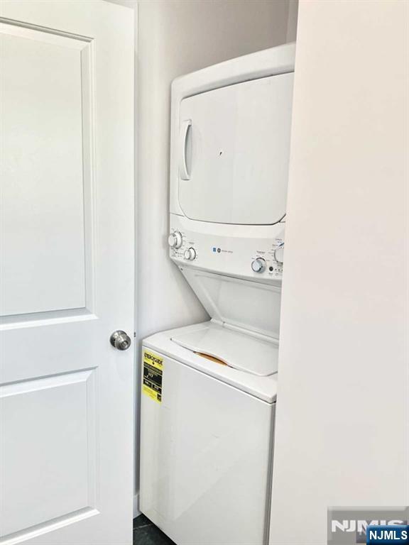 11 Leo Place 2 Property Photo 12