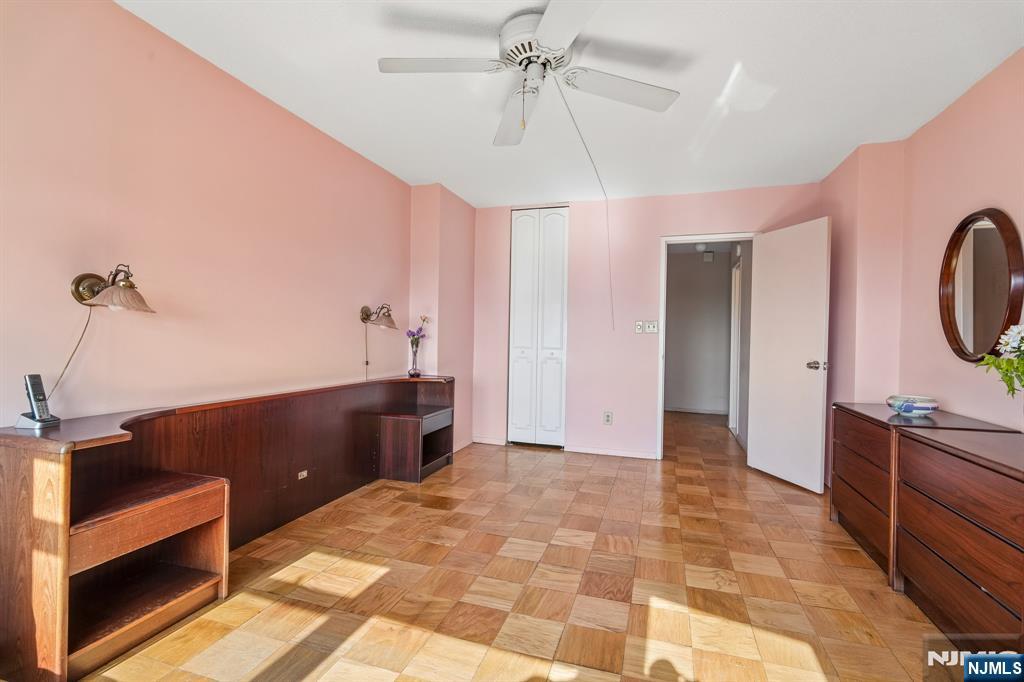 555 North Avenue 10-g Property Photo 17