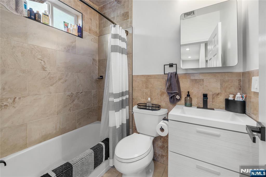 2 Wilson Avenue Property Photo 21