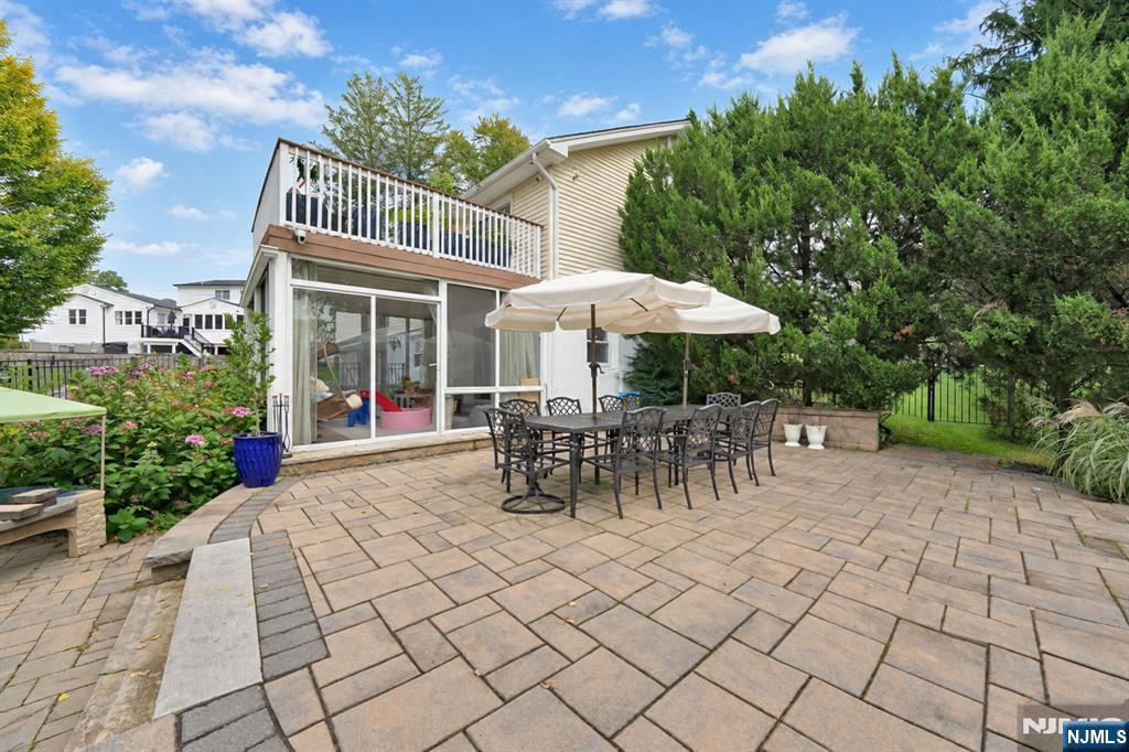 7 Fawn Drive Property Photo 3