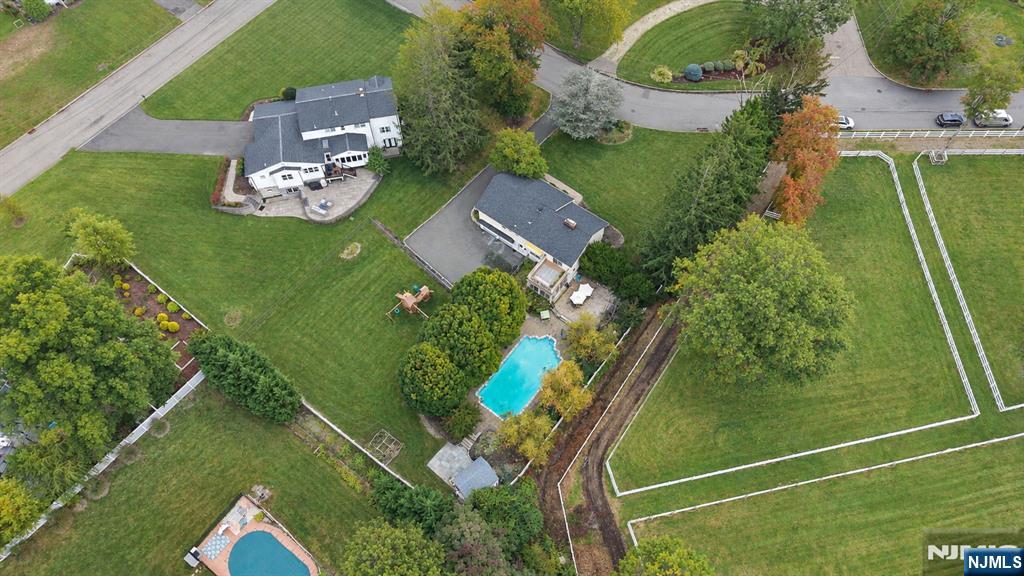 7 Fawn Drive Property Photo 34