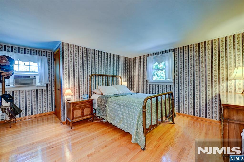 13 Graham Place Property Photo 7