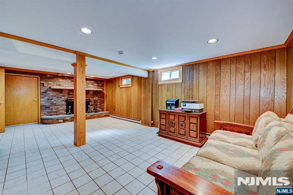 13 Graham Place Property Photo 10