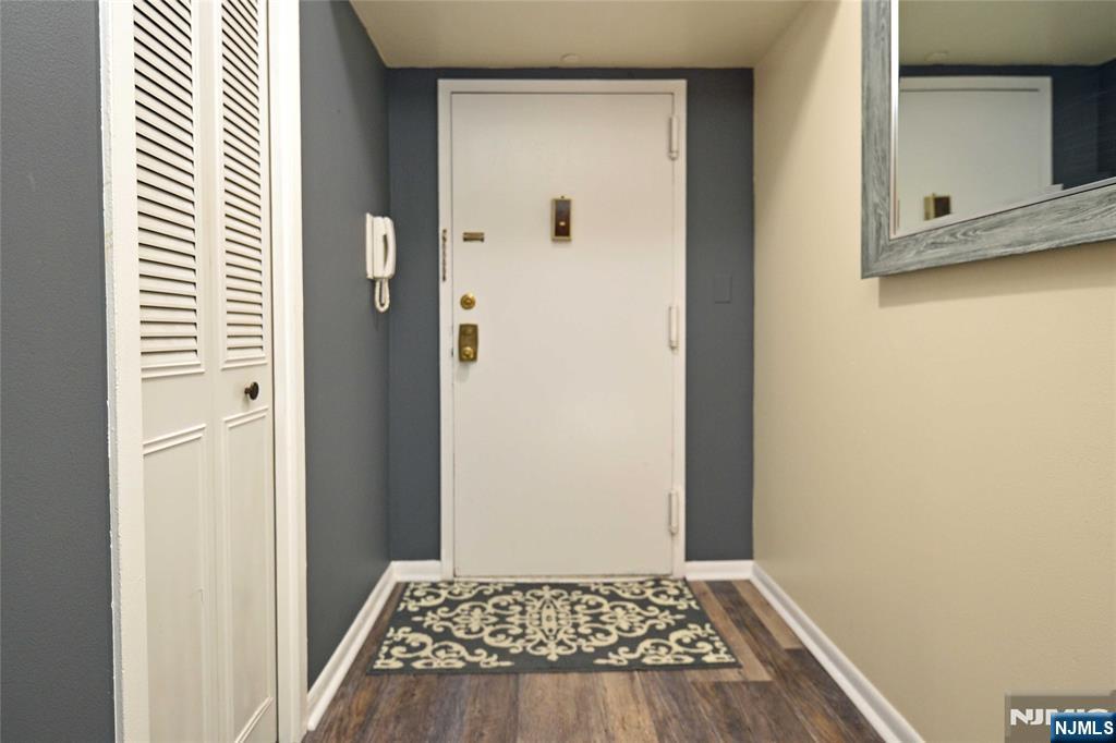 160 Overlook Avenue 3e2 Property Photo 5