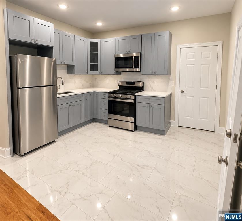 68 Arch Street Property Photo 1