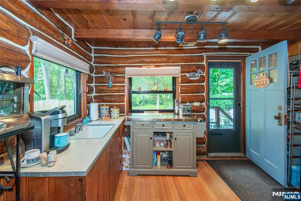 207 Bearfort Road Property Photo 19