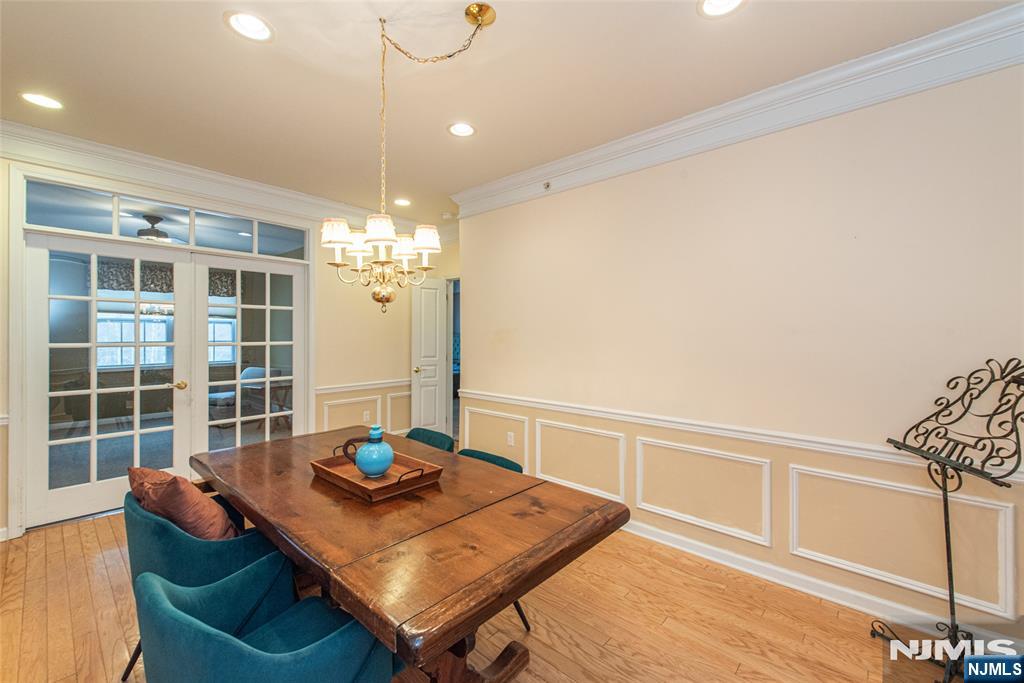 10323 Warrens Way Property Photo 7