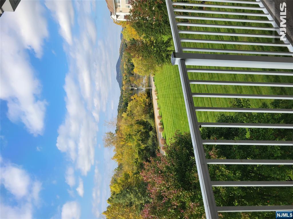 10323 Warrens Way Property Photo 21