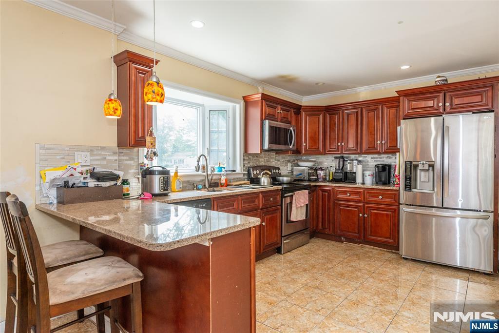 1 Alexander Avenue Property Photo 13