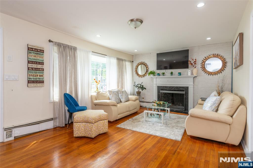 1 Alexander Avenue Property Photo 24
