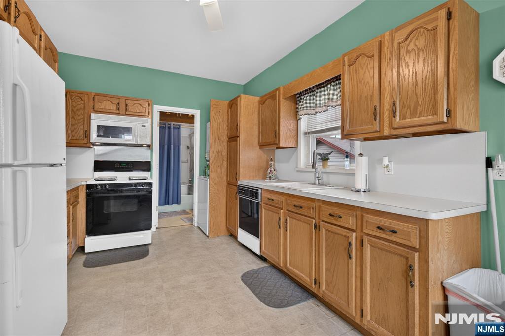318 1st Street Property Photo 18