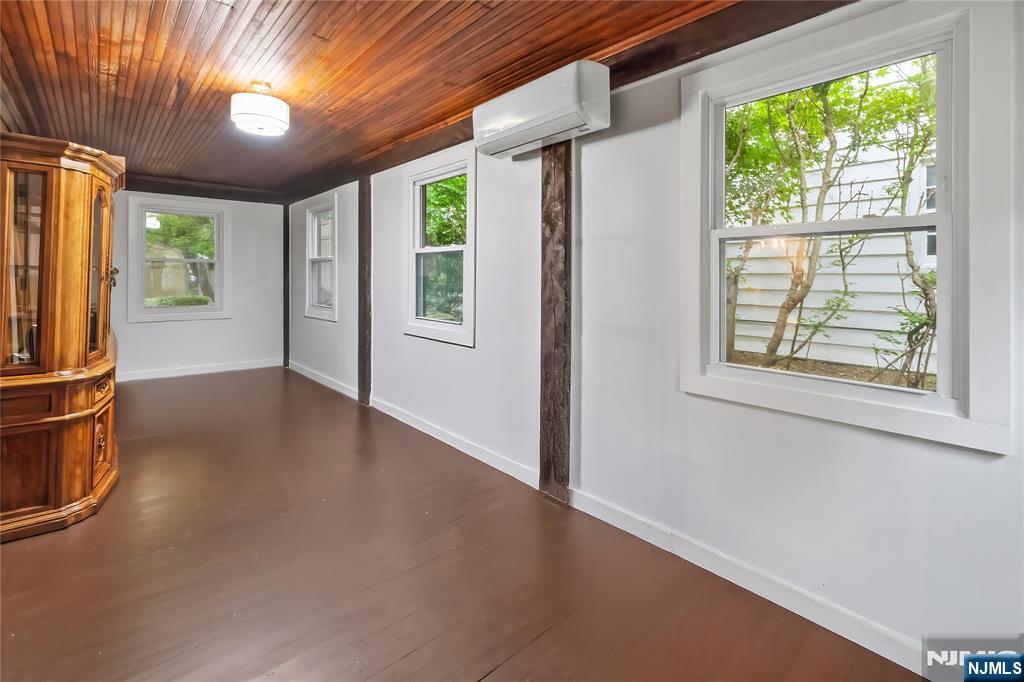 130 Mitchell Street Property Photo 38