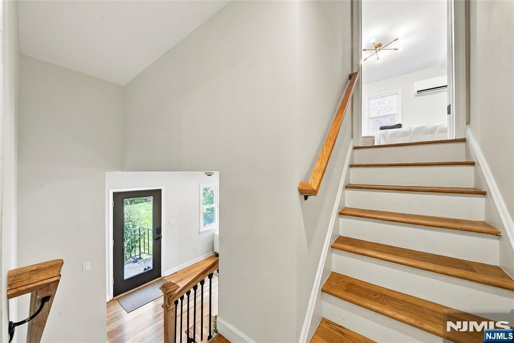 340 Northwood Way Property Photo 11