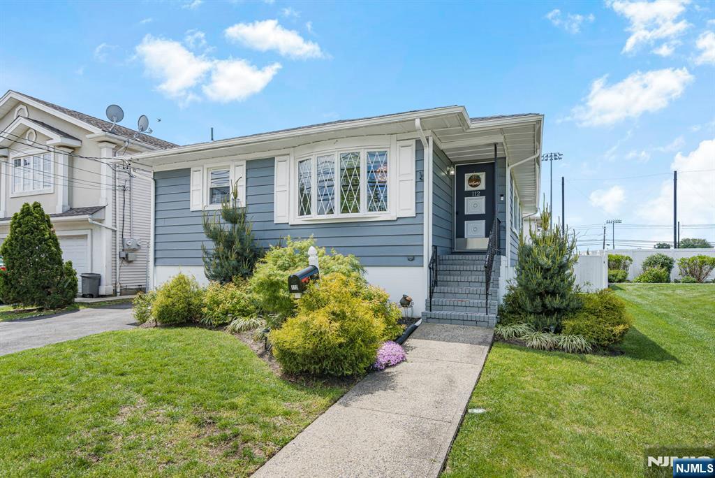 112 Garibaldi Avenue Property Photo 26