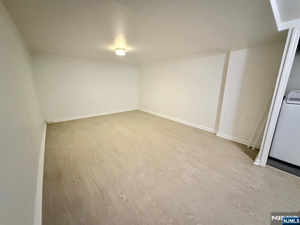 210 S Maple Avenue 1 Property Photo 17