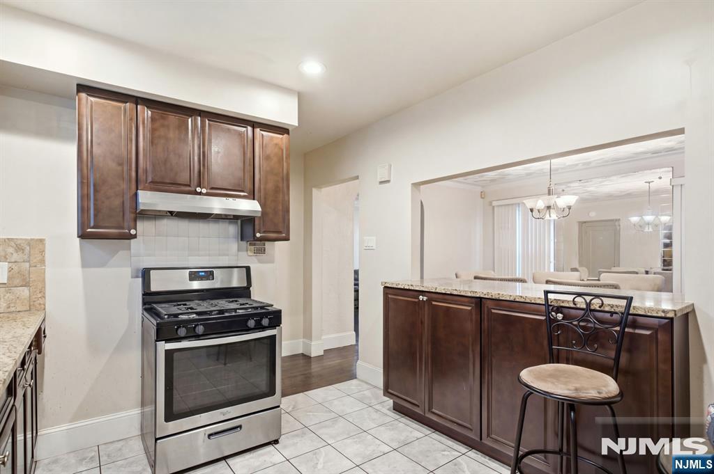 281 Smith Street Property Photo 8