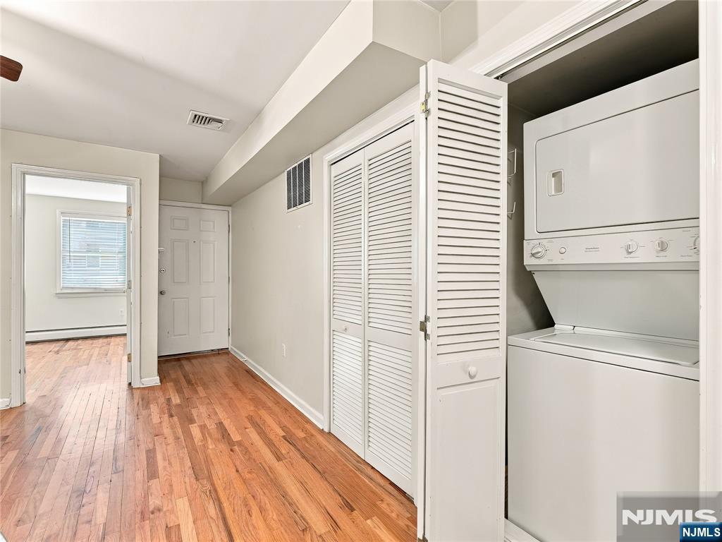 277 3rd Street 2 Property Photo 14