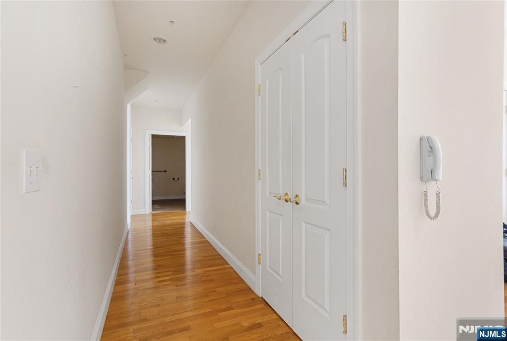 1677 Springfield Avenue 2 Property Photo 10