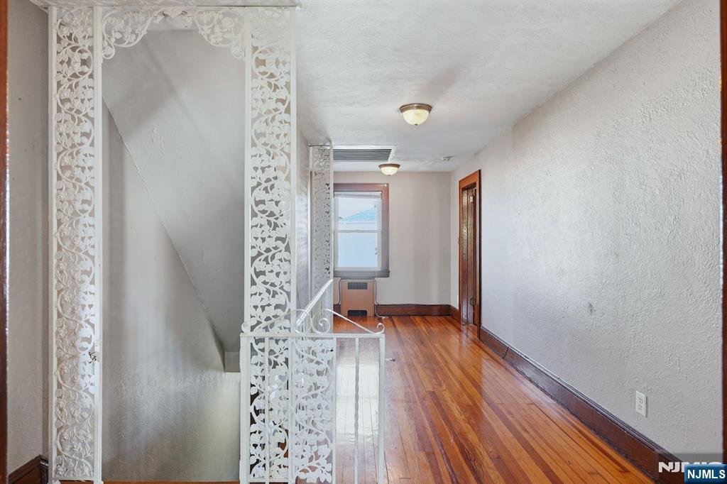530-532 Broad Street 2 Property Photo 5