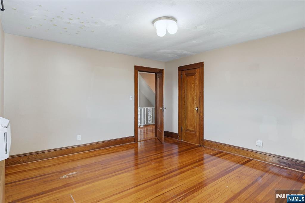530-532 Broad Street 2 Property Photo 10