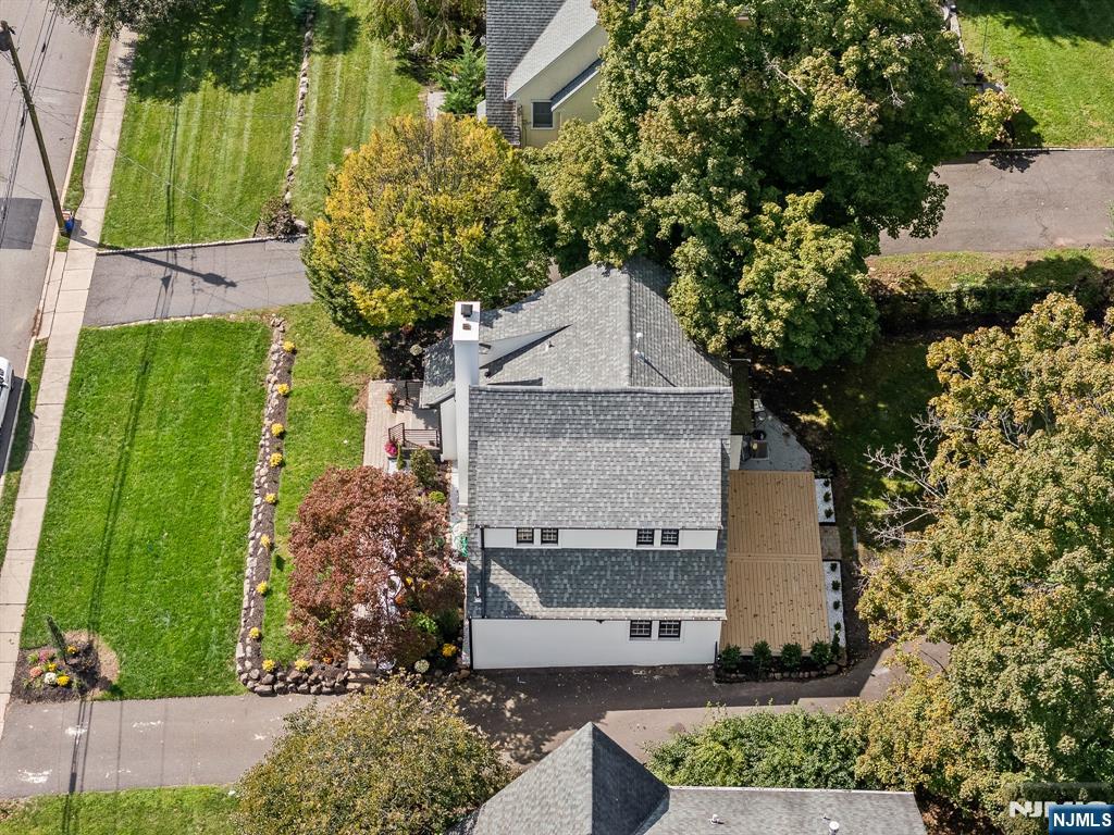 182 Gramercy Place Property Photo 41