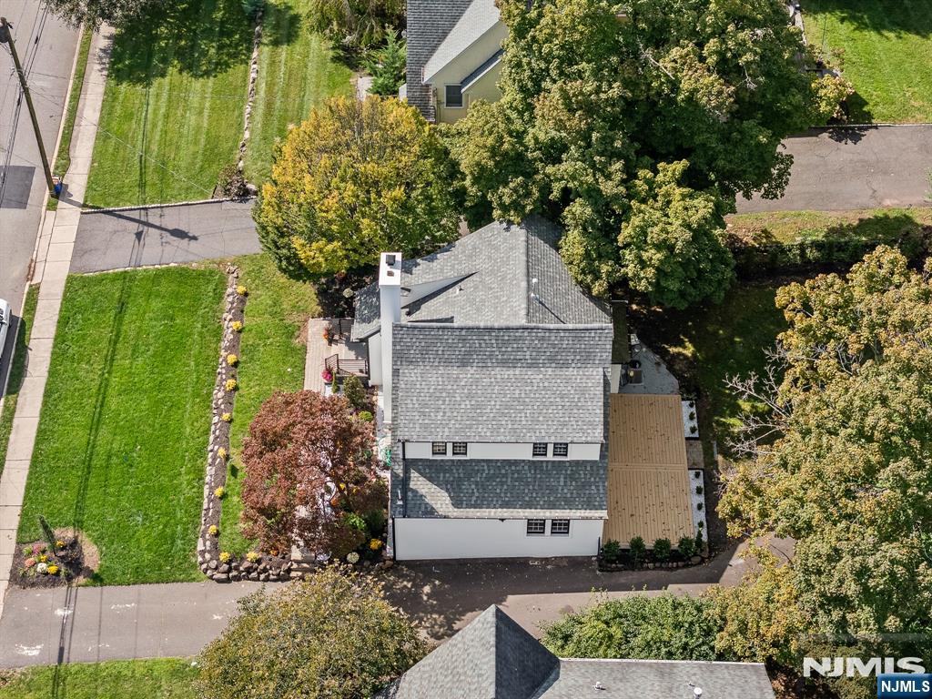 182 Gramercy Place Property Photo 41