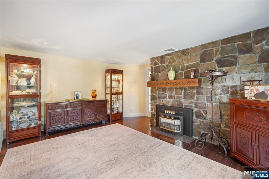 67 Vreeland Avenue Property Photo 17