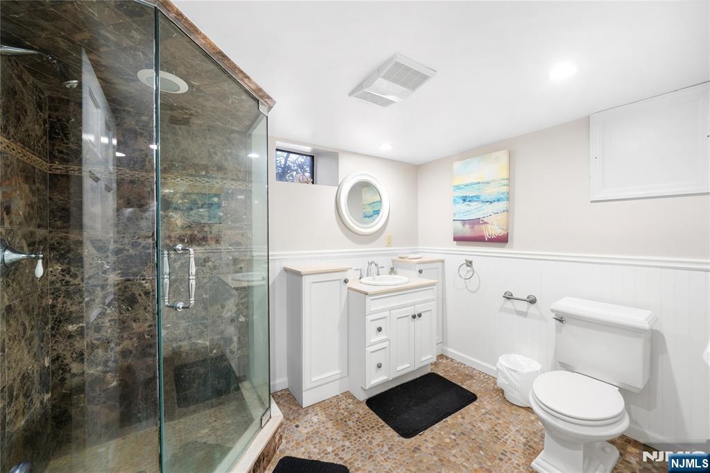 67 Vreeland Avenue Property Photo 38