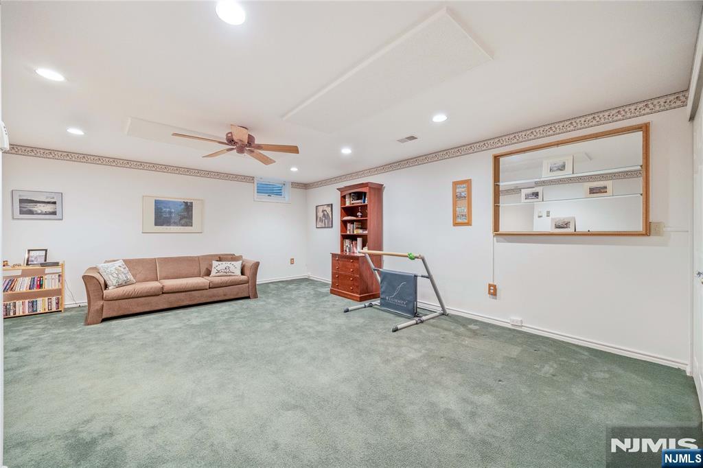 1179 Chedworth Circle Property Photo 20