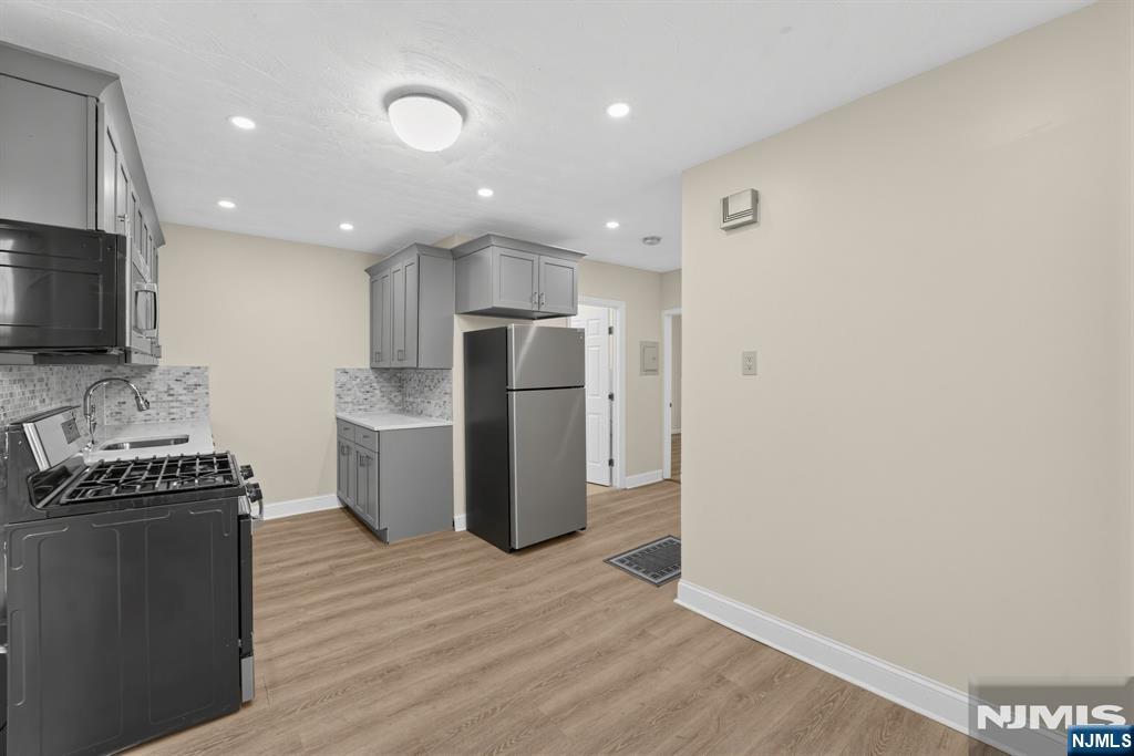 29-31 Goodwin Avenue Property Photo 29