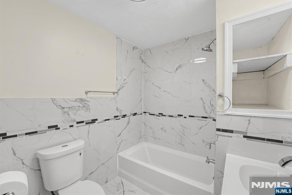 29-31 Goodwin Avenue Property Photo 31