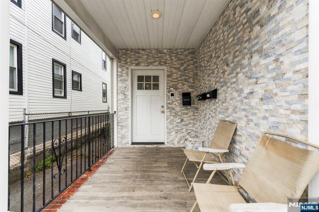 299-301 Renner Avenue Property Photo 11