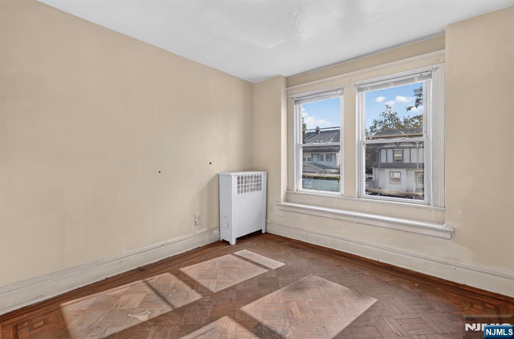 389 N Maple Avenue Property Photo 12
