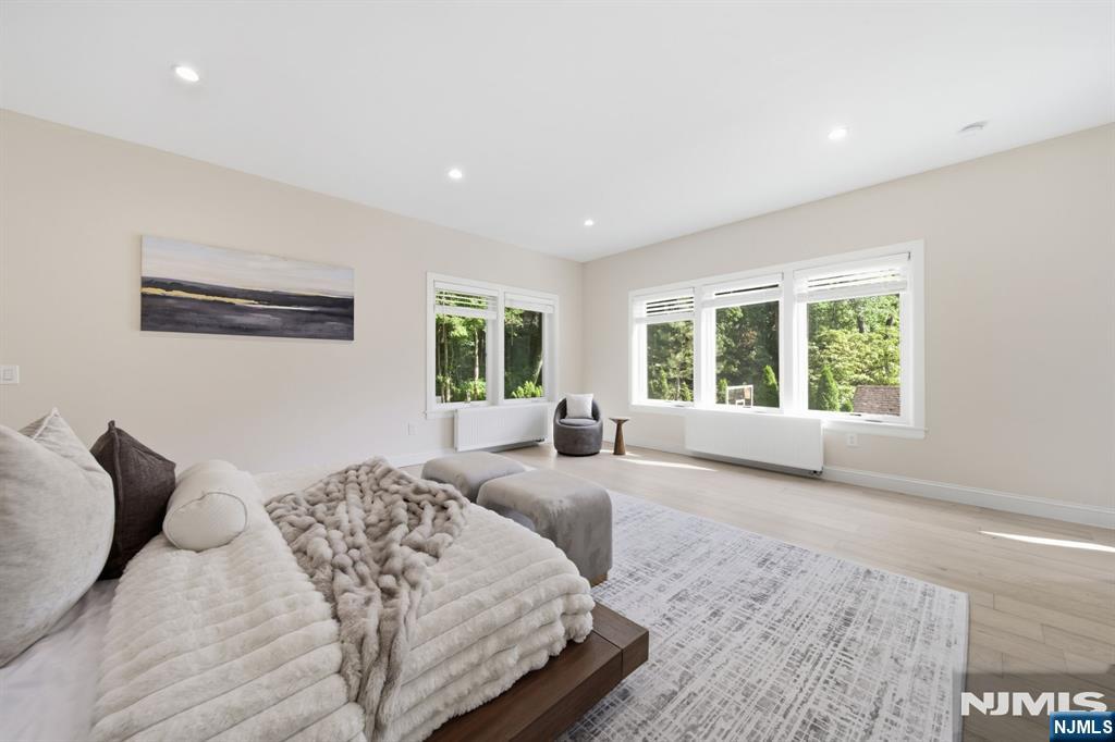 40 Dean Drive Property Photo 22