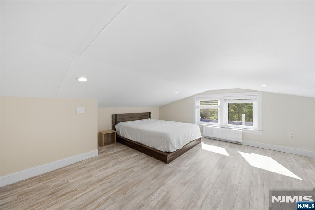 40 Dean Drive Property Photo 34