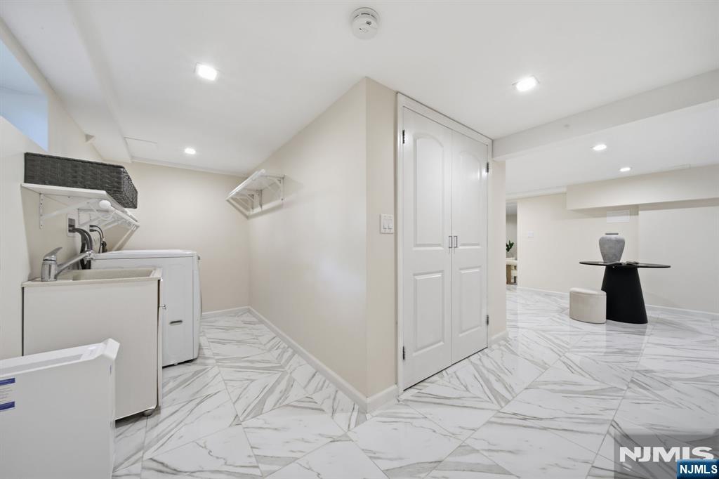 40 Dean Drive Property Photo 42