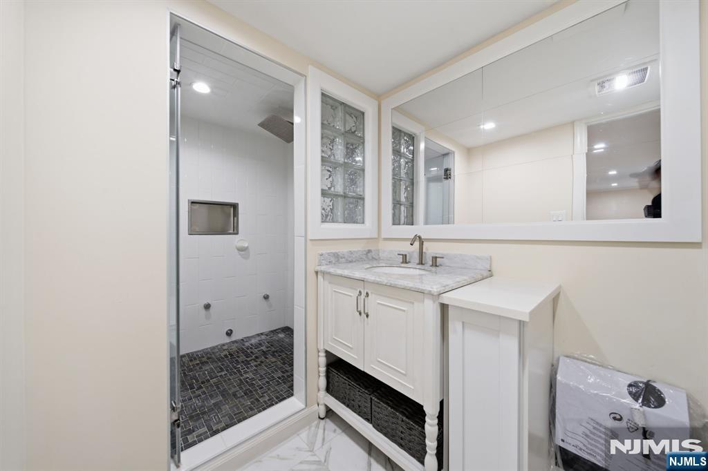 40 Dean Drive Property Photo 44